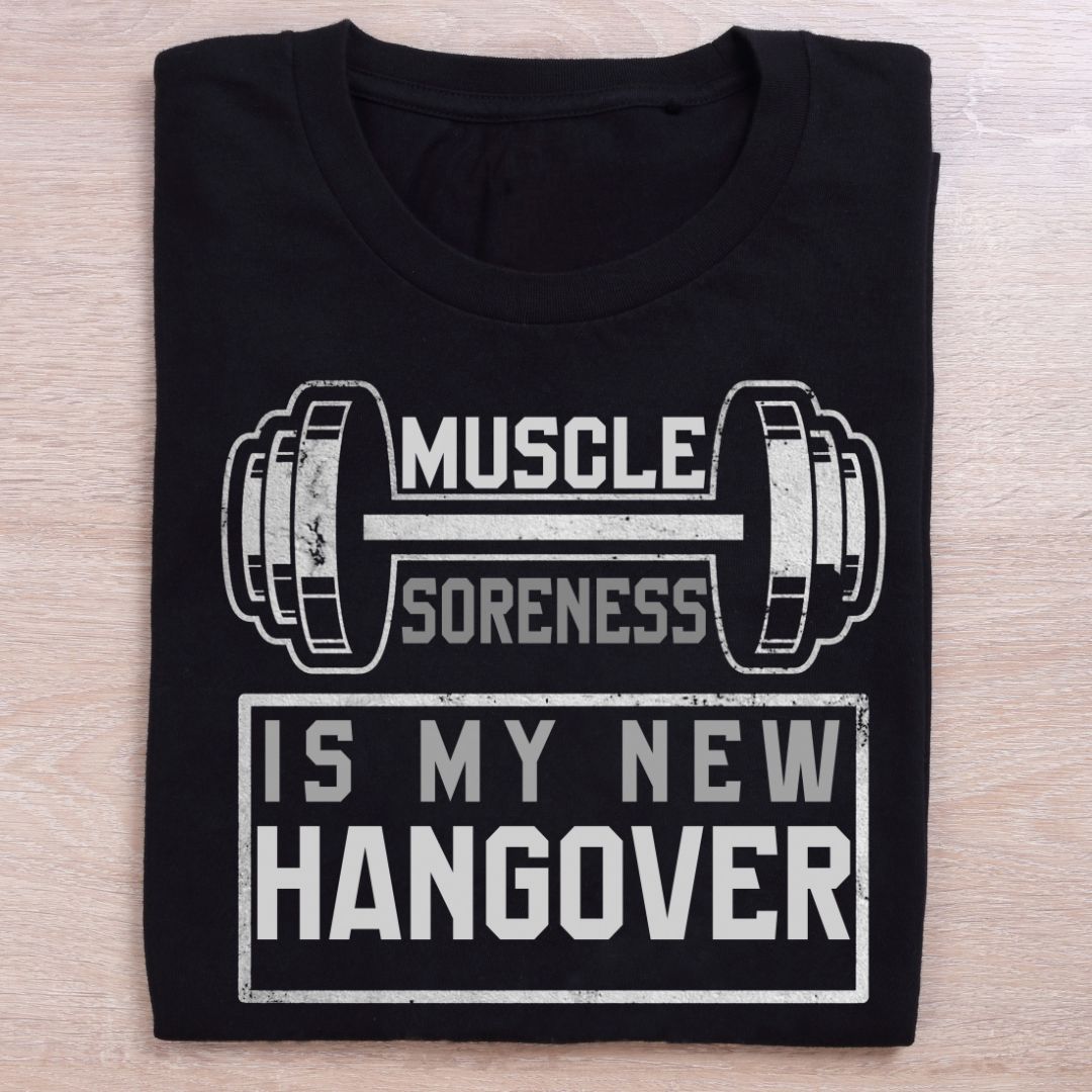 folded black gym t shirt muscle soreness